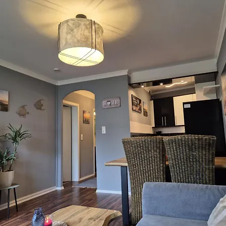 Strandnah An Der Foerde 25 *